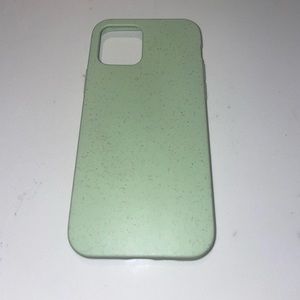 Pela IPhone 12 case